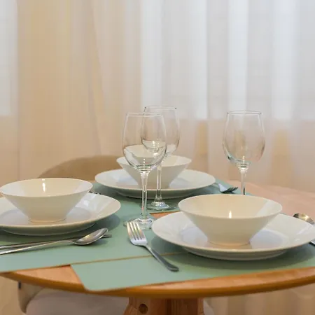 Liiiving In - Urban Retreat Apartman Porto