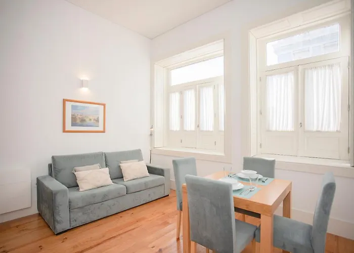 Liiiving In - Urban Retreat 波尔图